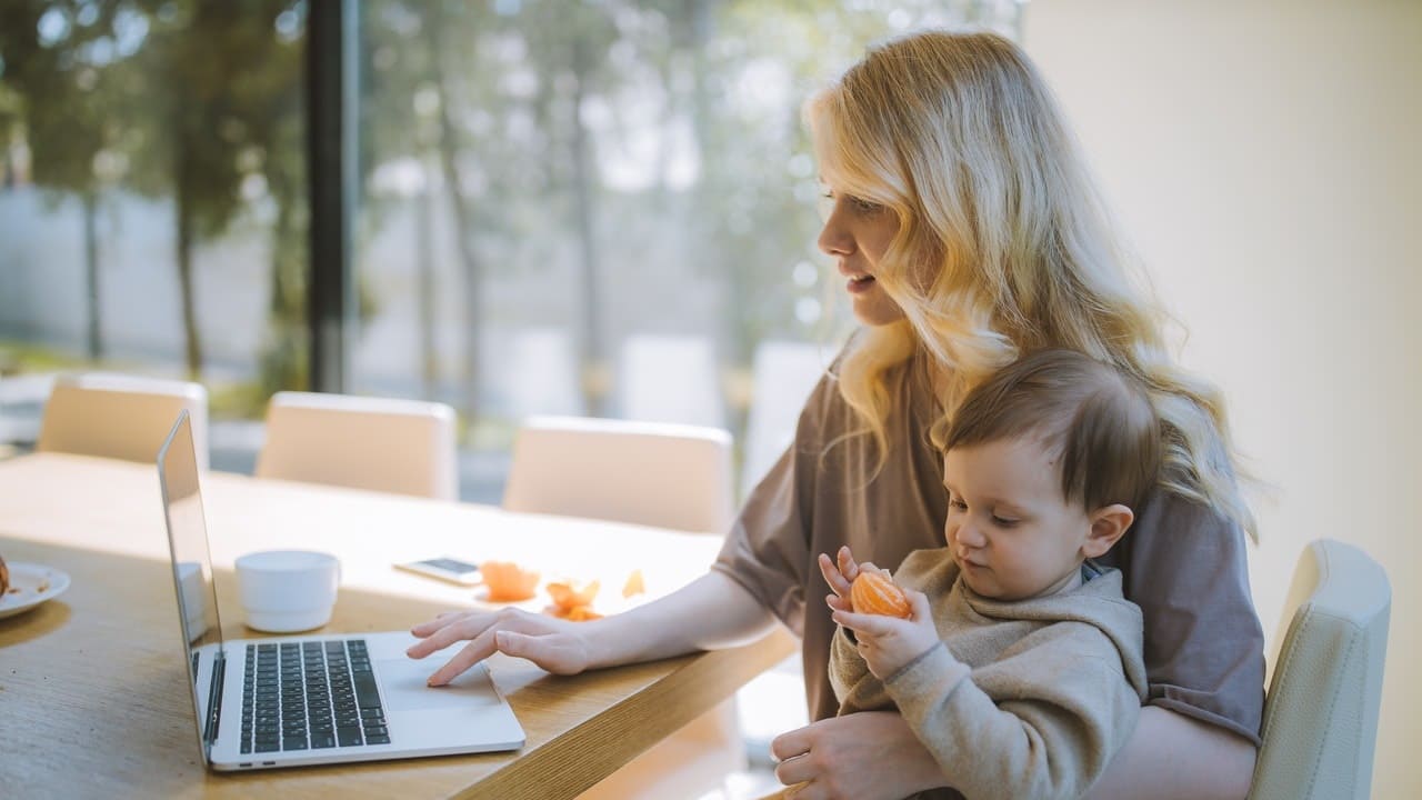 여자알바 Babysisters And Nanny Services